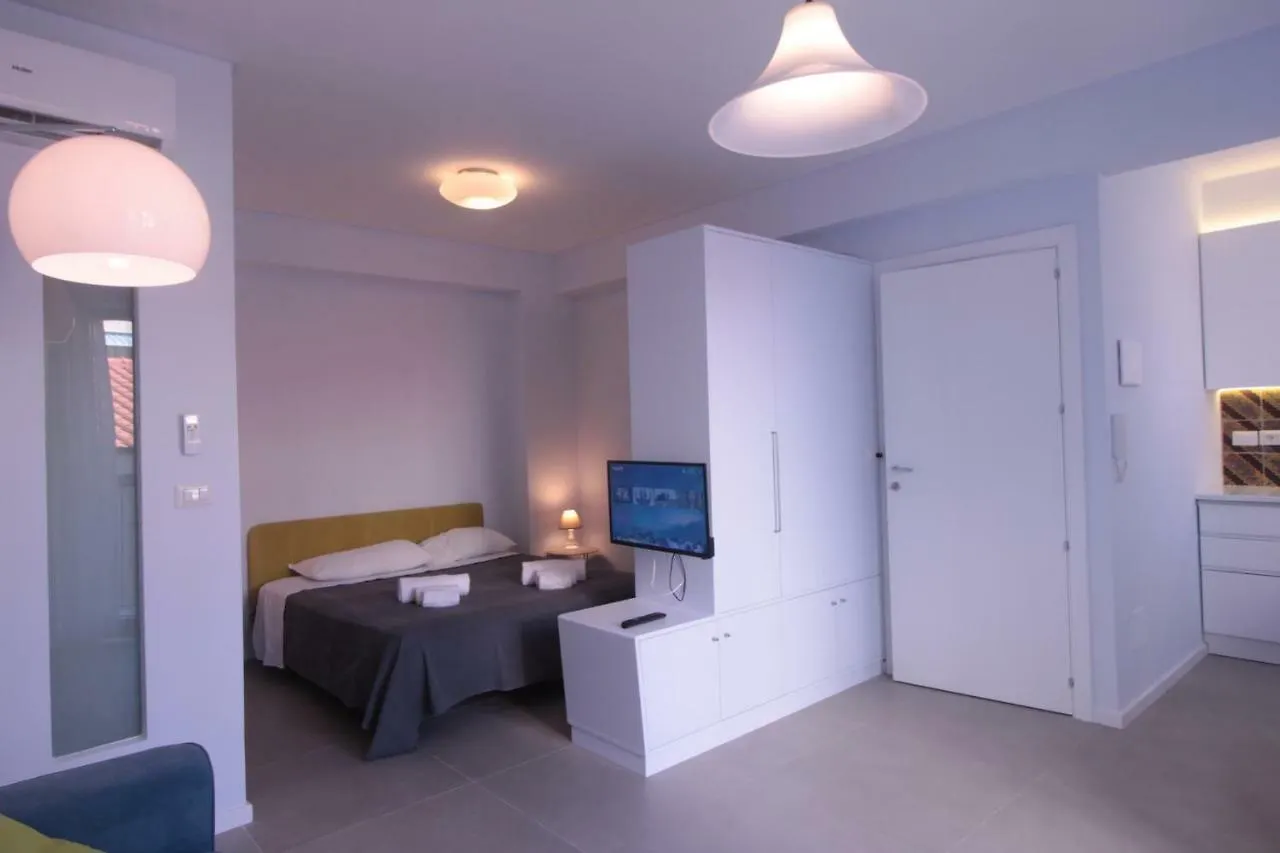 Holiday home The Sea Rooms Letojanni Italy