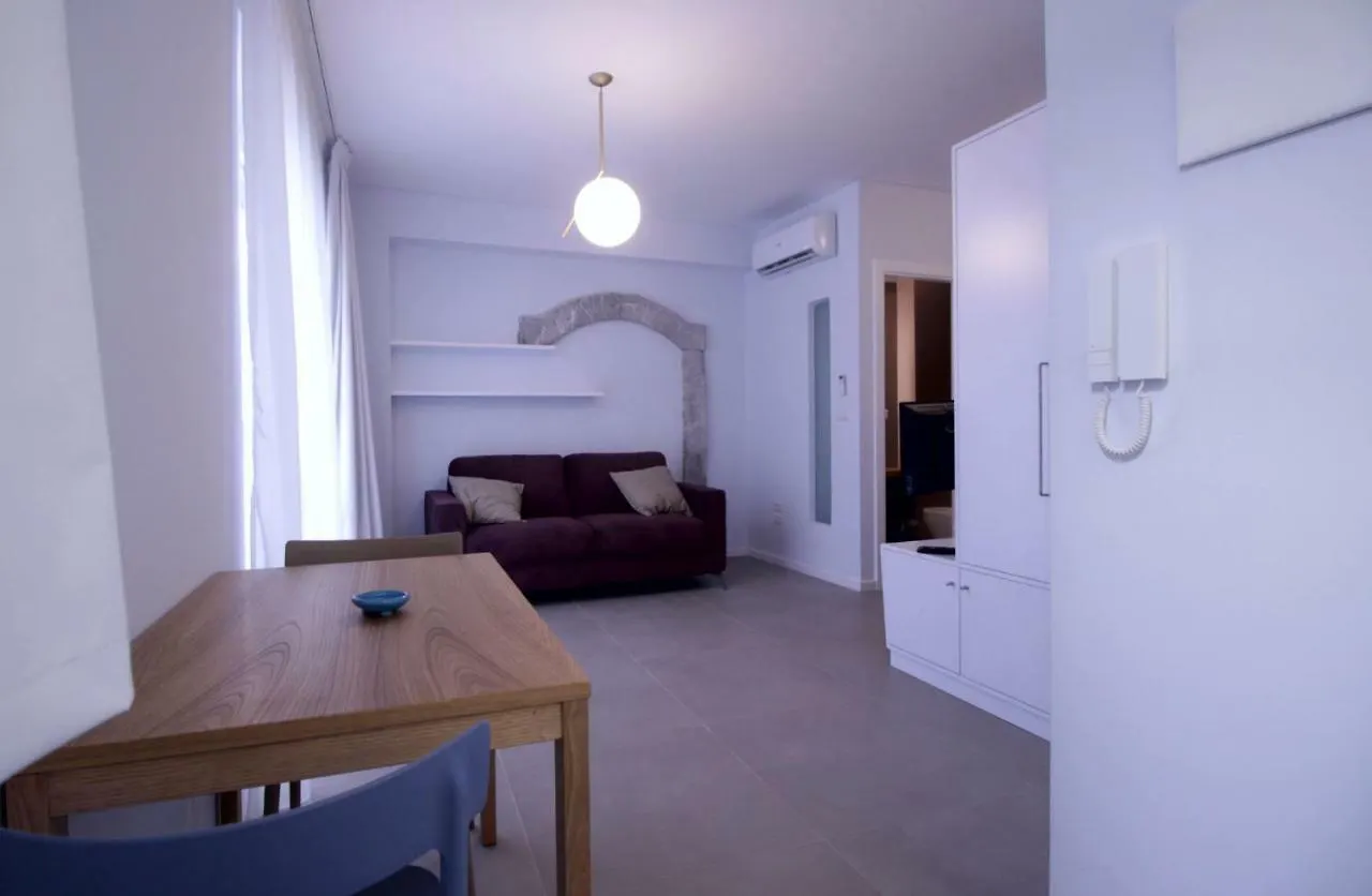 The Sea Rooms Letojanni Holiday home