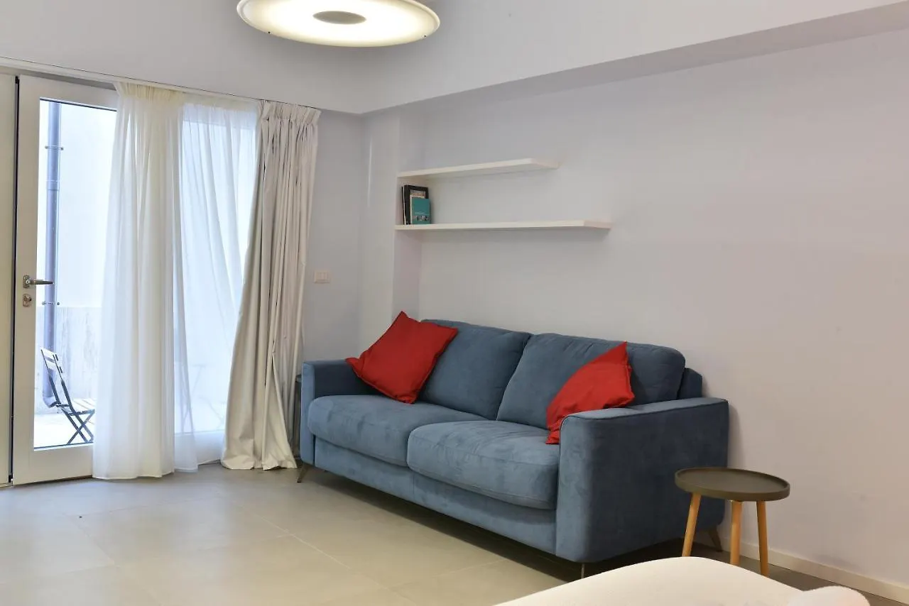 The Sea Rooms Letojanni Holiday home