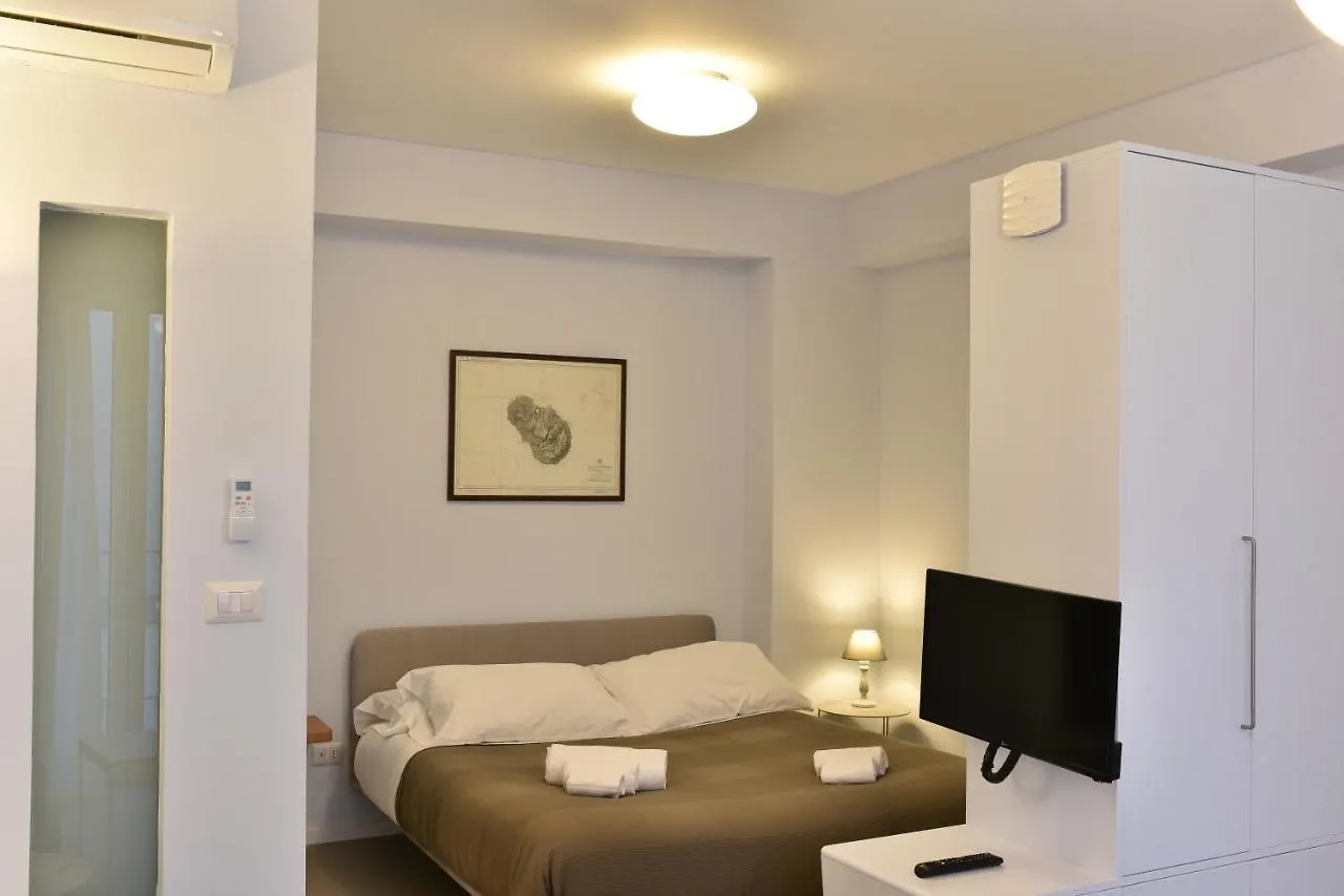 Holiday home The Sea Rooms Letojanni